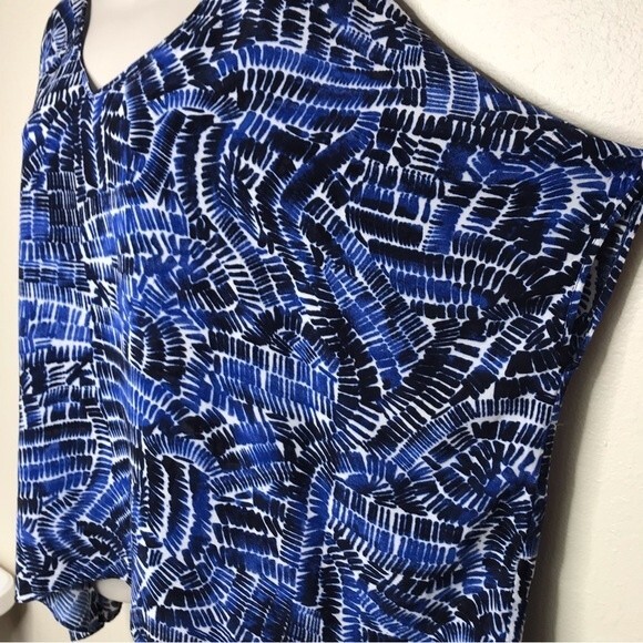 Zozo Geometric Print Caftan Style Boxy Ruana Boho Blue Top Women's Size S/M - Picture 2 of 9